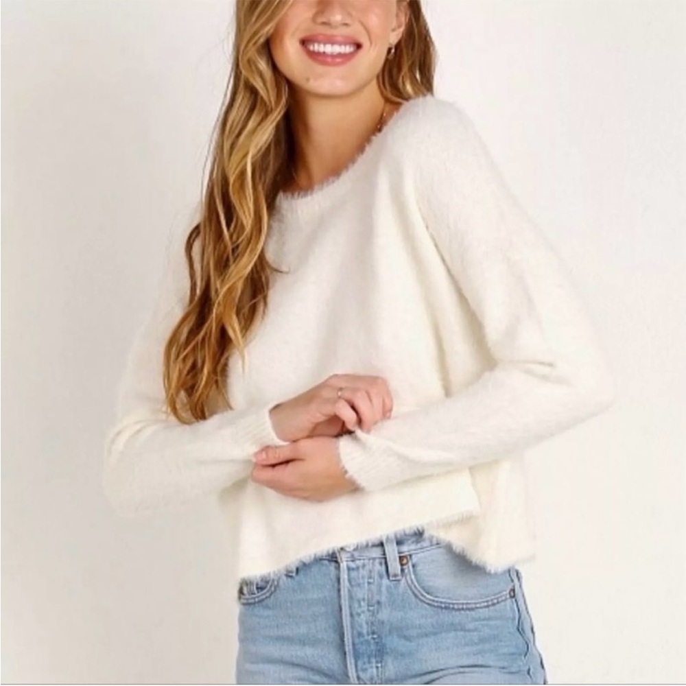 Bella Dahl Slouchy Boxy Cut Fuzzy in Winter White Knit Women's Sweater Size XS